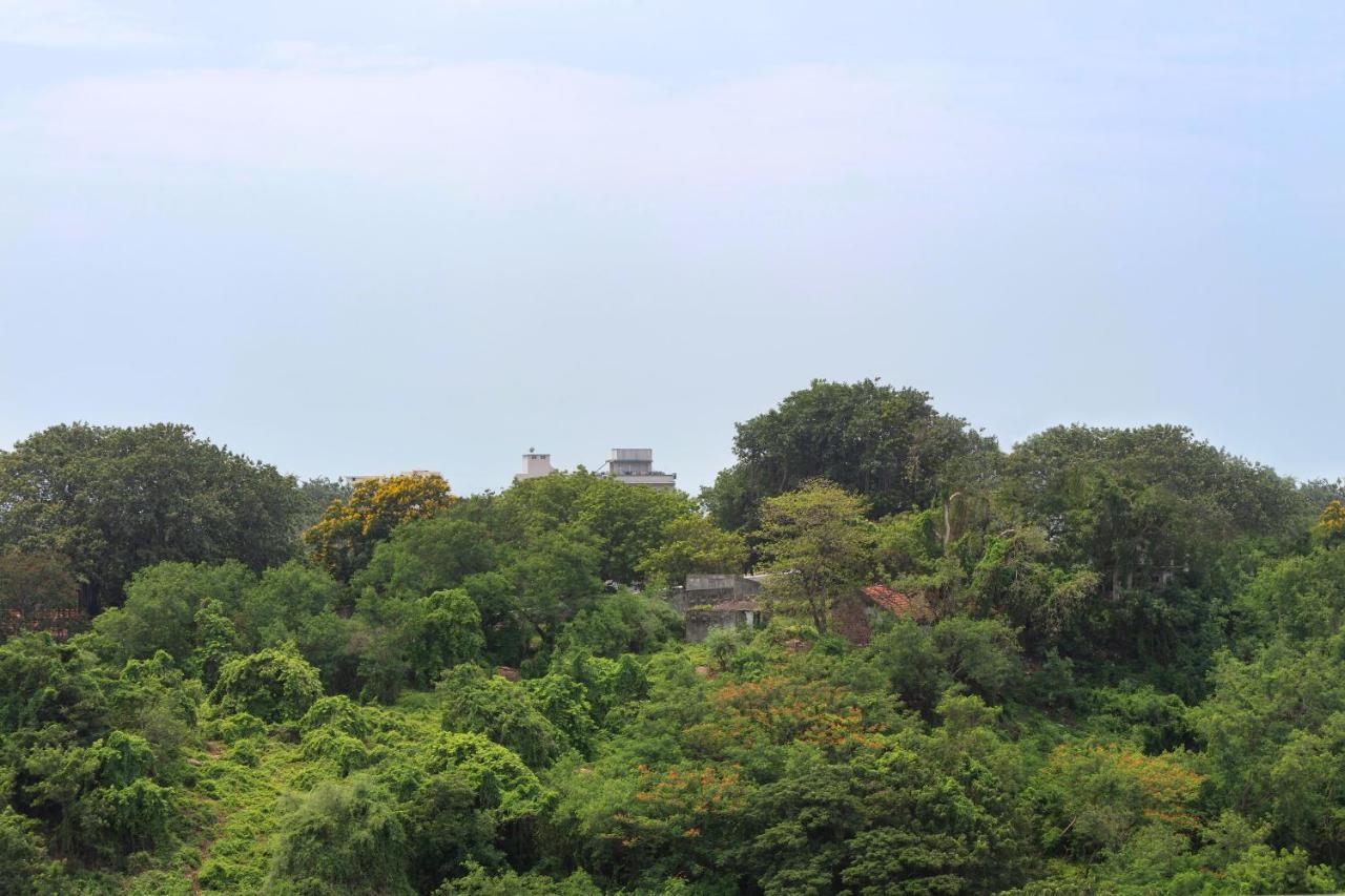 Hotel Four Points By Sheraton Visakhapatnam Zewnętrze zdjęcie